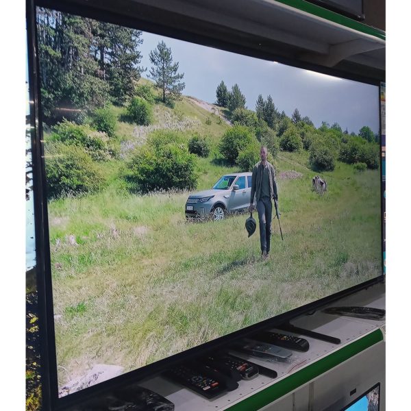 Телевизор Samsung 4K UHD 140 см