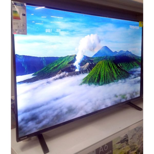 Телевизор Toshiba FullHD 110 см