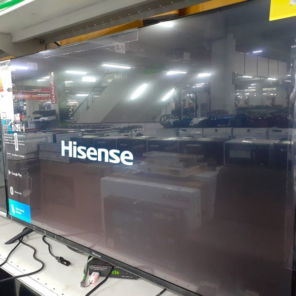 Телевизор Hisense FullHD 110 см