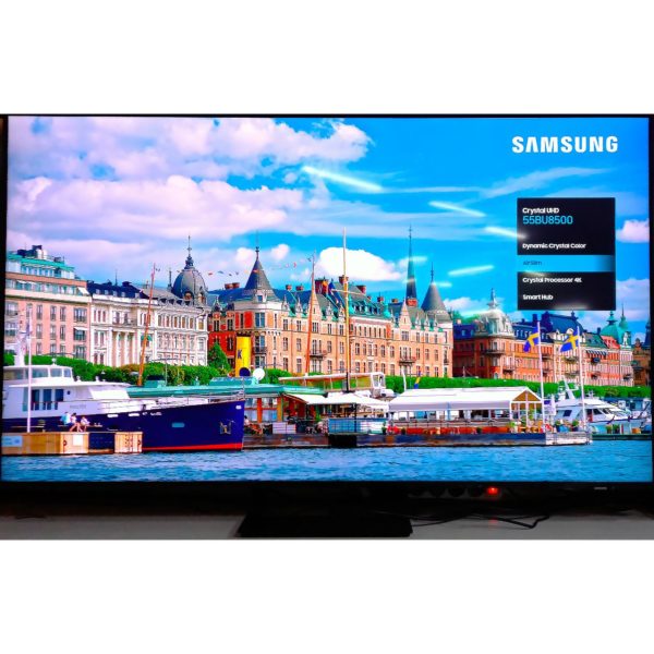 Телевизор Samsung 4K UHD 140 см