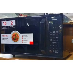 Микроволновка Toshiba мощностью 800 Вт